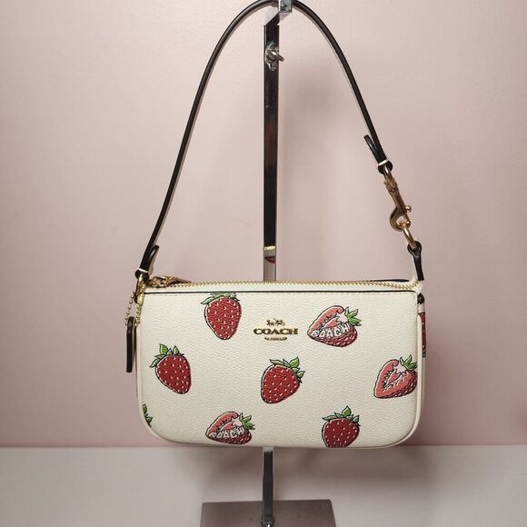 NWT Coach CAL25 Nolita 19 With Strawberry Print - Picture 1 of 7